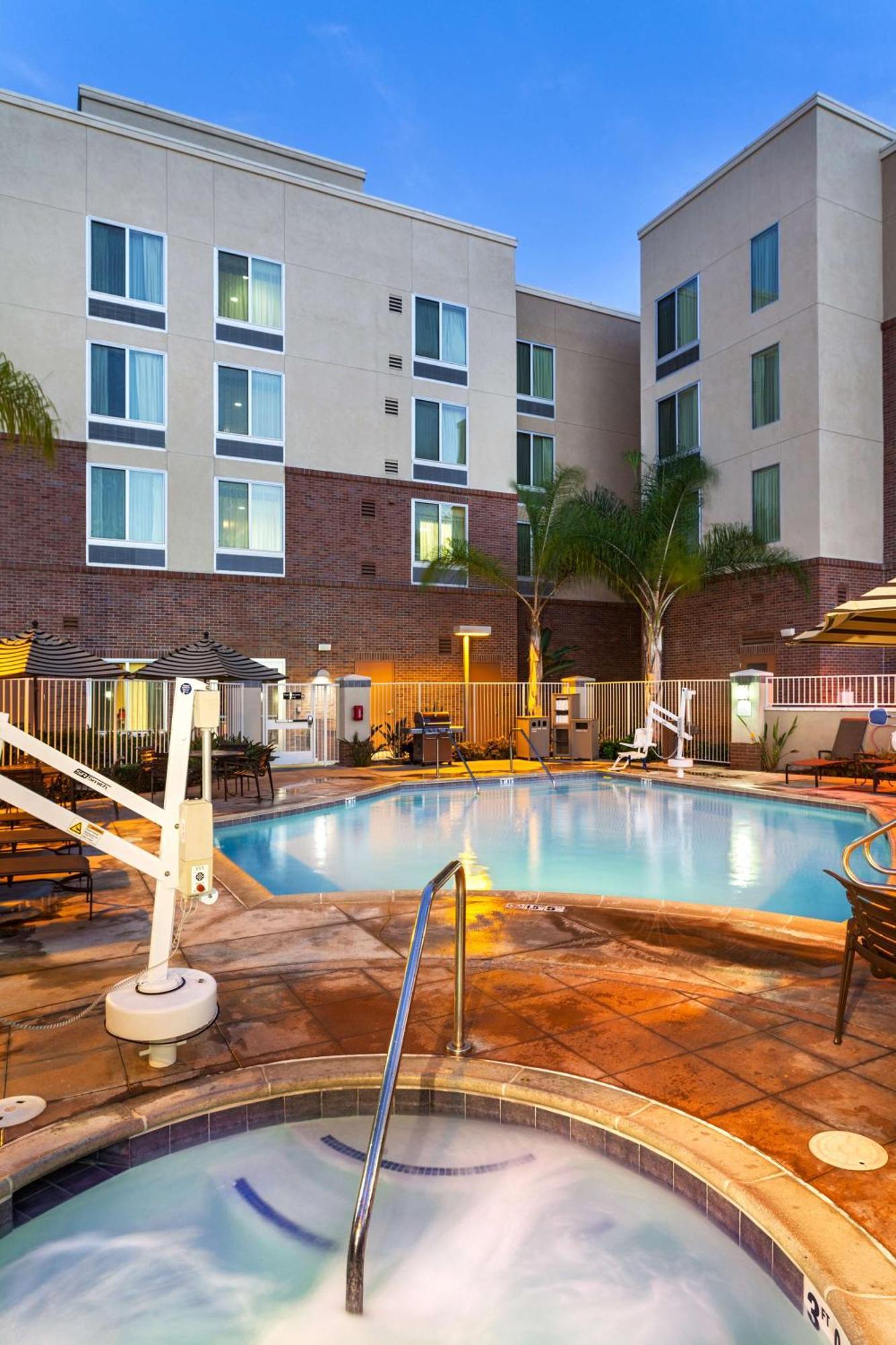 Hyatt Place San Diego-Vista/Carlsbad Exteriér fotografie